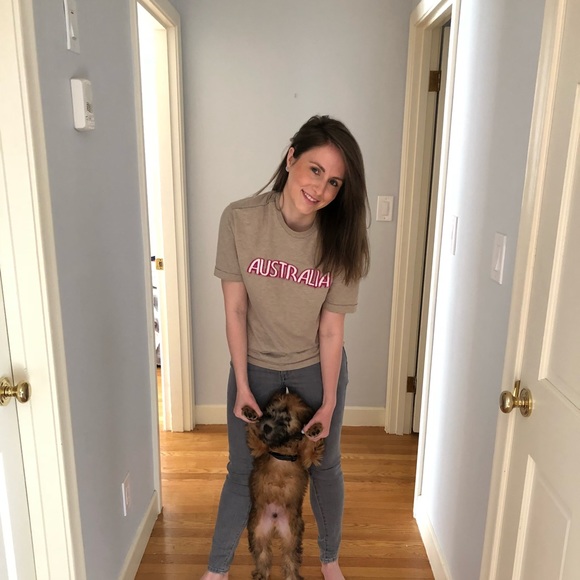 Meet your Posher, Paige - Picture 1 of 1